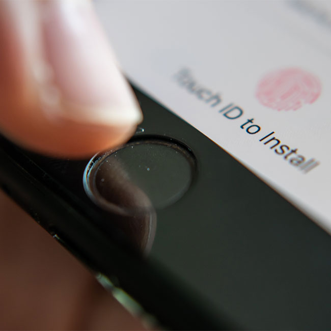 3 Scary Signs Your iCloud Has Been Hacked, According To A Security Expert SHEfinds