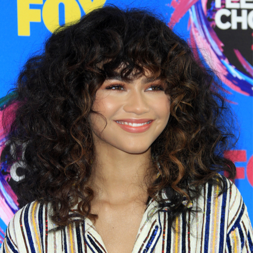 4 Styles For Curly Haired Women that Will Instantly Take 10 Years Off ...
