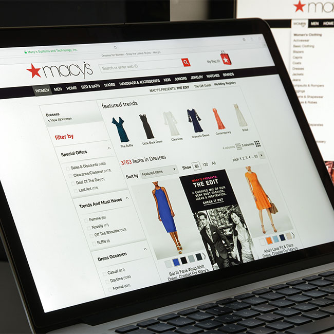 <h2>Where To Shop The 2021 Macy's Friends & Family Sale</h2> macy's friends & family sale 2021 dates