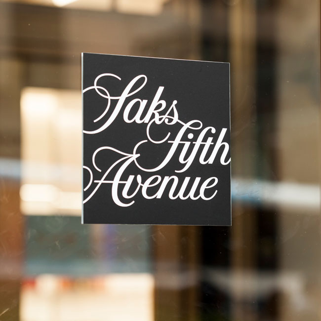 saks fifth avenue logo font