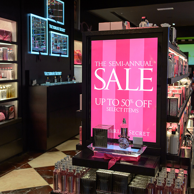 Victoria's Secret sale sign