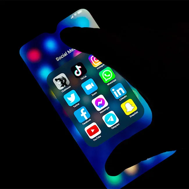 close iphone apps