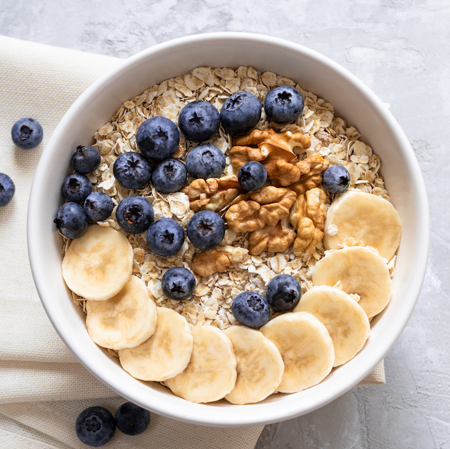 This Is The Best Low-Cal, High-Fiber Breakfast To Feel Full Longer And ...
