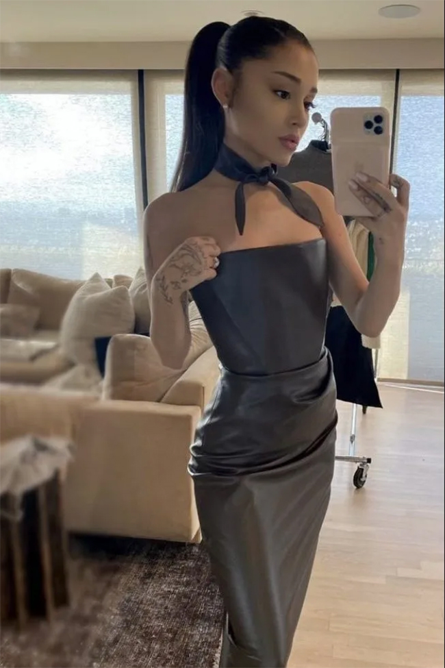 We’re Still Not Recovered From The Strapless Leather Dress Ariana ...