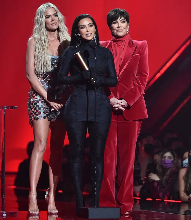 Kim Kardashian delivering her acceptance speech at the PCA awards