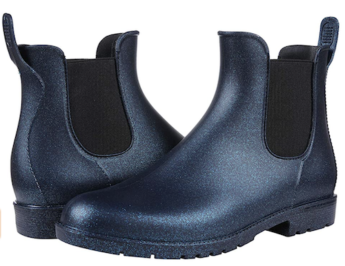 Amazon Shoppers Can’t Get Enough Of These Waterproof Ankle Boots - SHEfinds