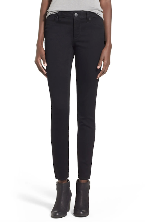 These Super Comfy Nordstrom Leggings Look Like Jeans & Have Hundreds Of