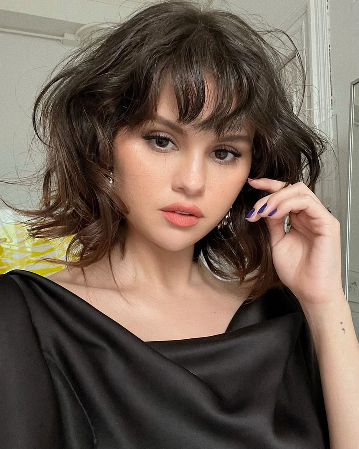 selena gomez selfie bob curtain bangs instagram