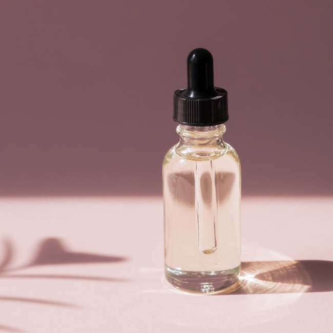 The Worst Serum Ingredient For Oily Skin, According To A Dermatologist