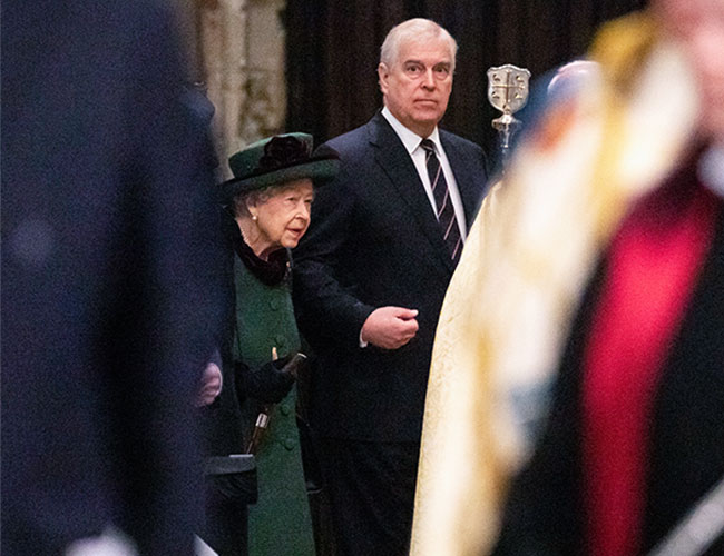 prince andrew walking with queen elizabeth service of thanksgiving