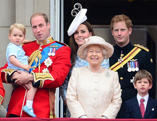 prince william prince harry military uniforms kate middleton the queen balcony