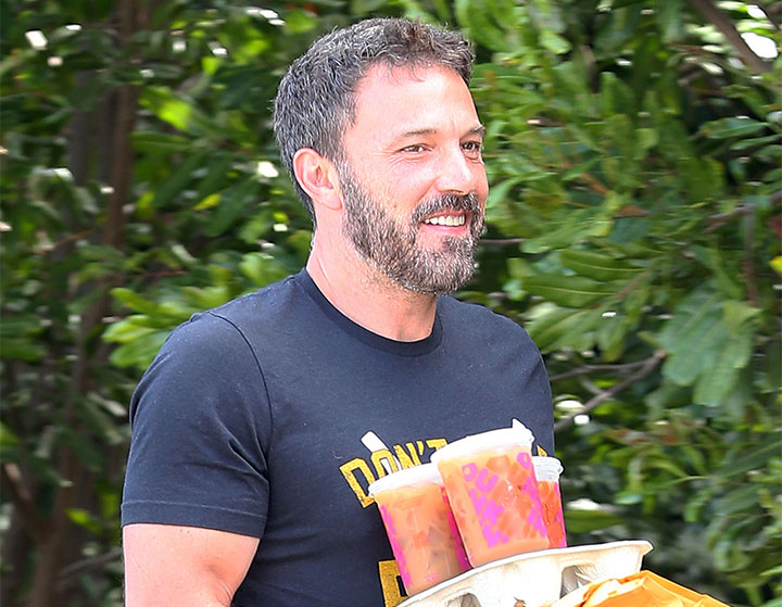 Ben Affleck Dunkin Donuts