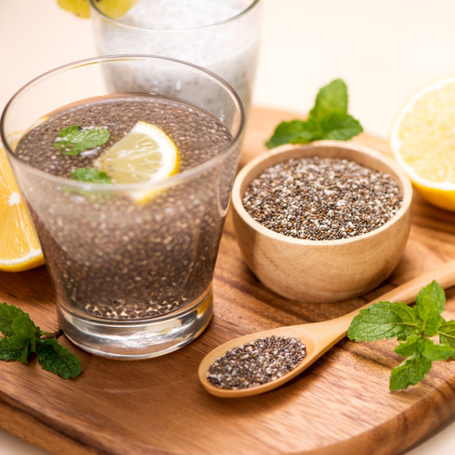 lemon water and chia seeds