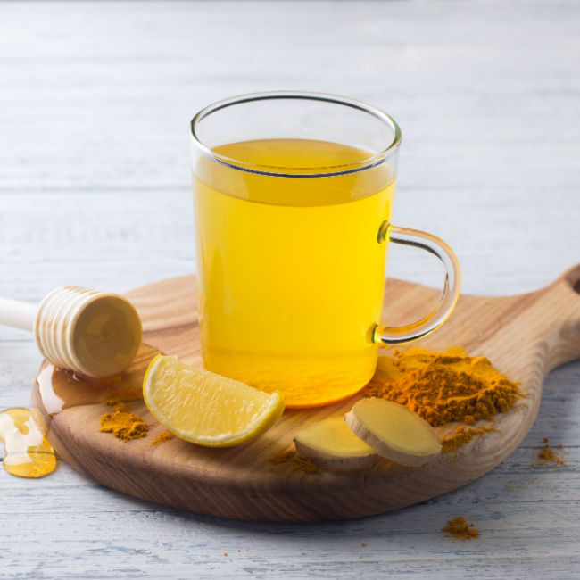 turmeric tea with honey and lemon