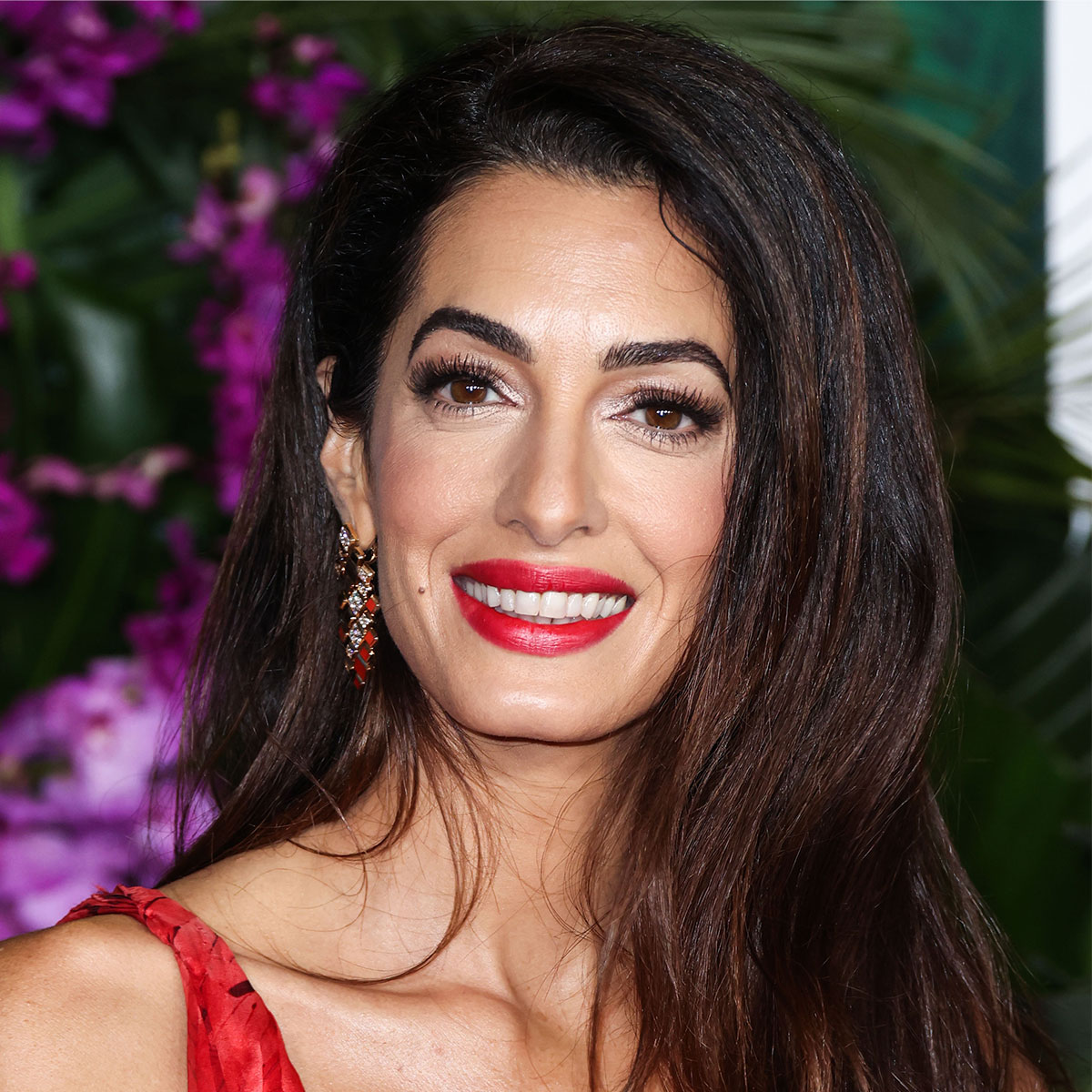 Amal Clooney Is the Latest Celebrity to Wear This Outdated Bag