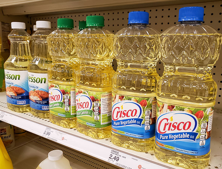 Crisco vegetable oil in the store.