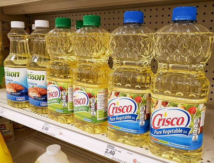 Crisco vegetable oil in the store.