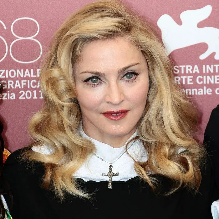 Fans Are Calling Madonna S Face Unrecognizable In New Instagram Post She Looks Like A Bratz Doll Shefinds Fans Are Calling Madonna S Face Unrecognizable In New Instagram Post She Looks Like A Bratz Doll Shefinds