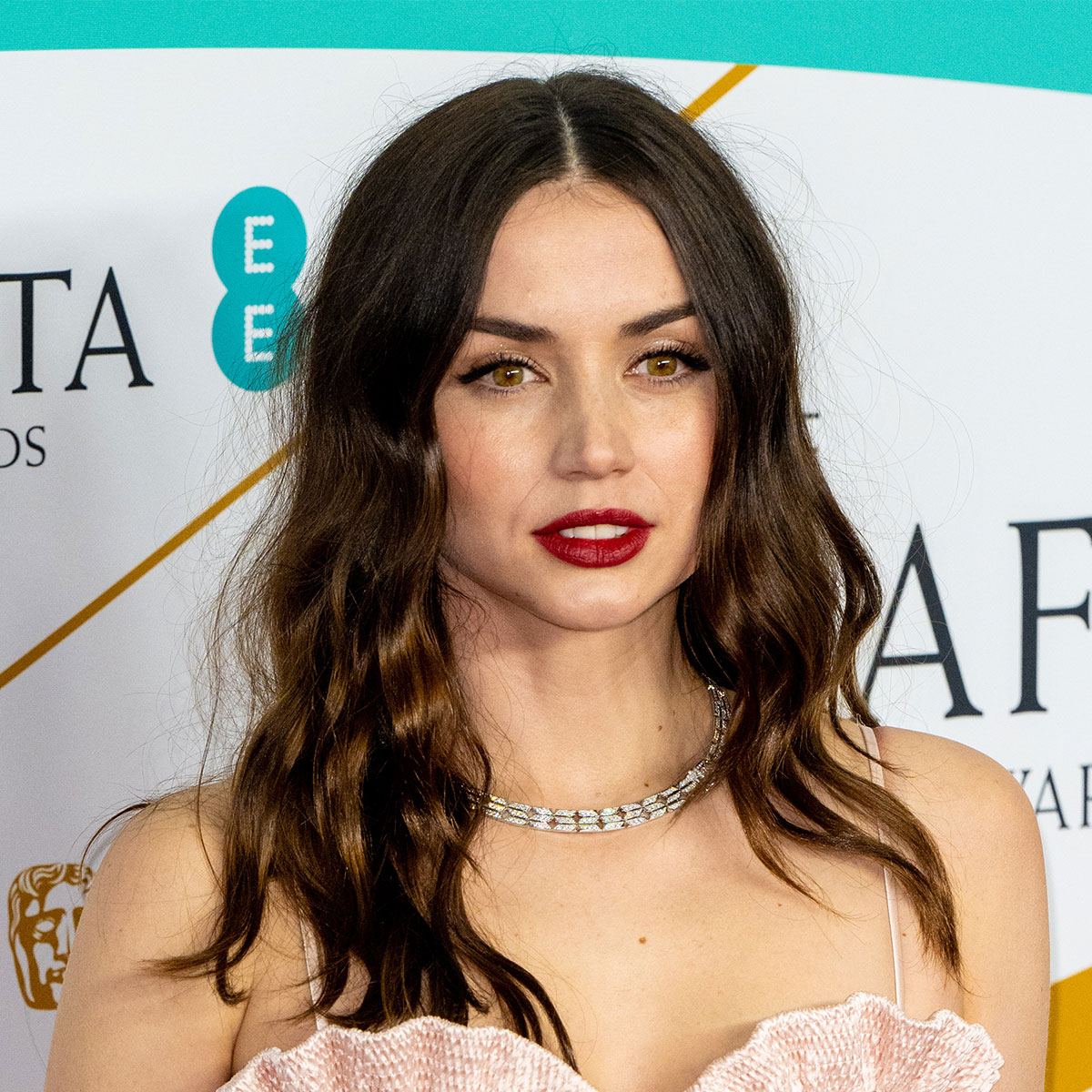 Ana De Armas Shut Down The Red Carpet In A Plunging Sequined Dress At The  'Blonde' Premiere - SHEfinds