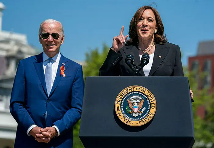 Joe Biden Kamala Harris