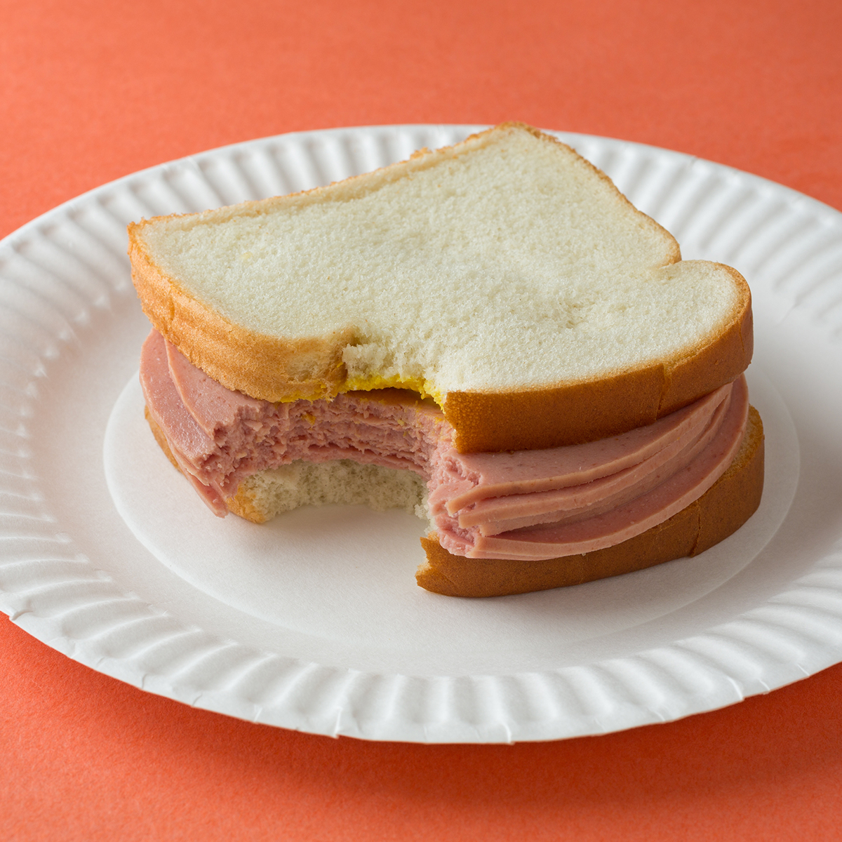 bologna sandwich with white bread