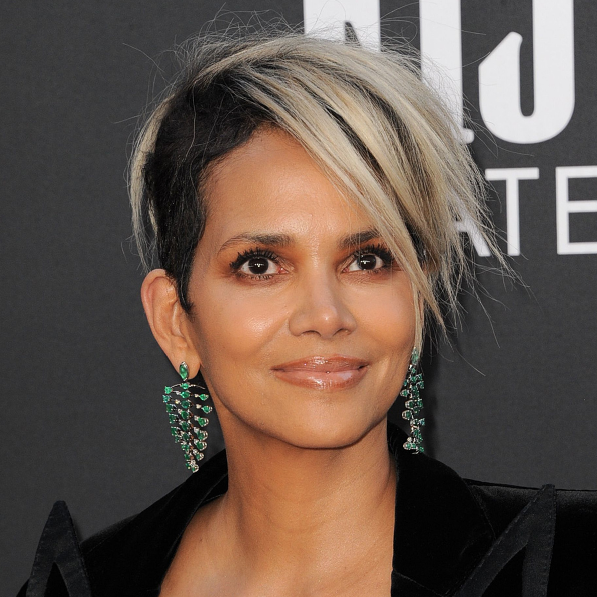 halle berry red carpet headshot side-parted pixie style