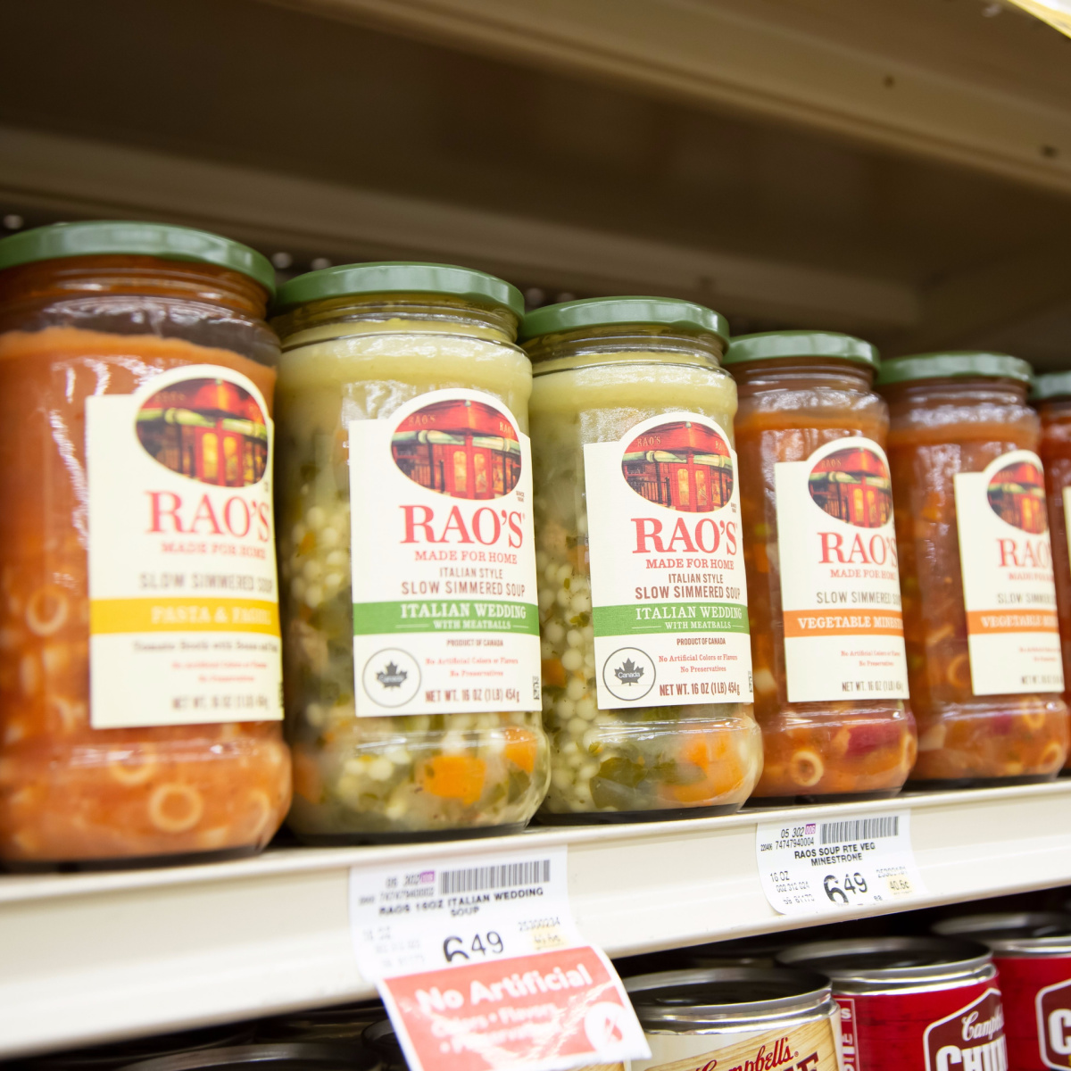 rao's bottled sauces and soups store shelf