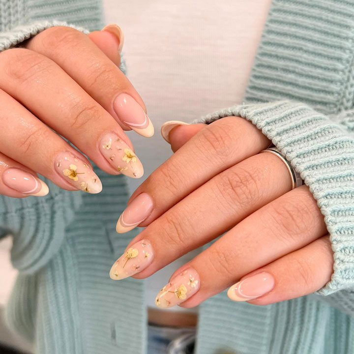 soft-girl-nails