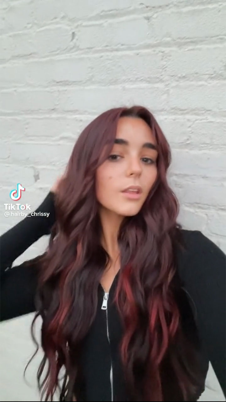 tiktok-cherry-cola-hair