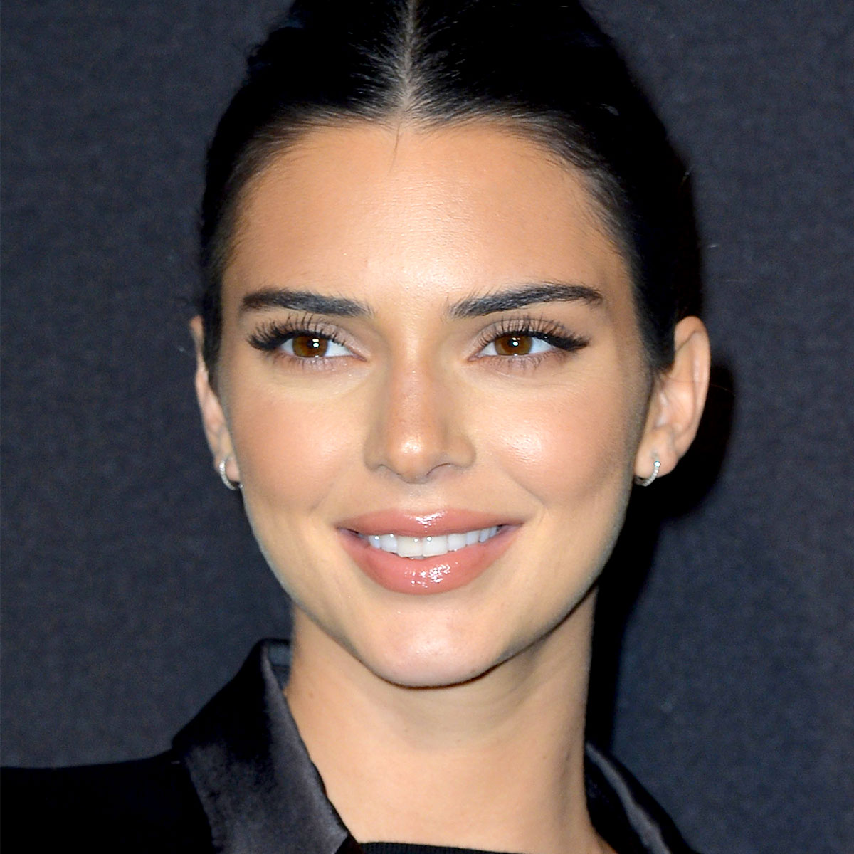 Kendall Jenner Channels Old Hollywood Glam In A Dangerously Low-Cut
