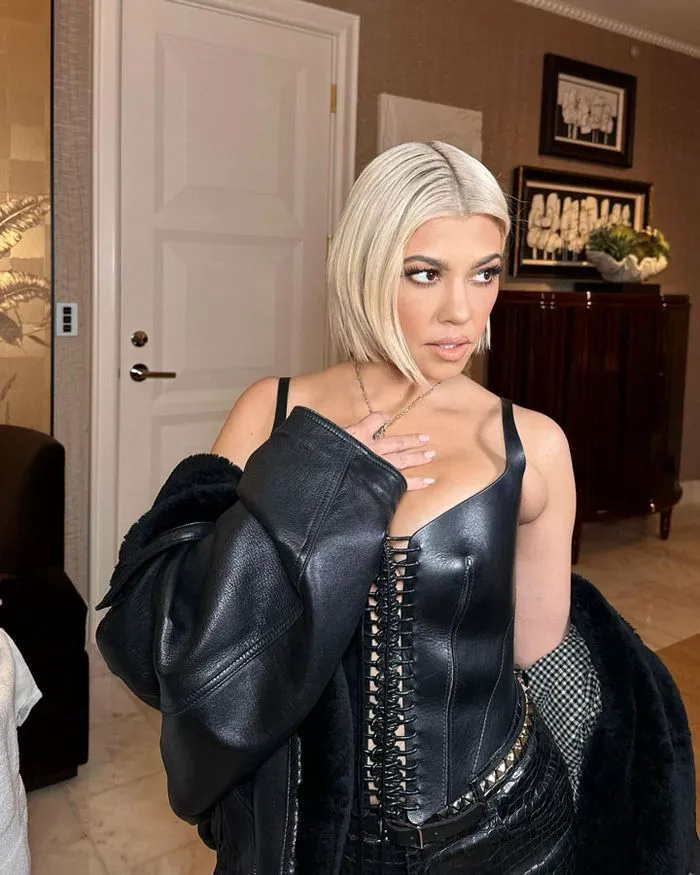 Kourtney Kardashian black corset Instagram picture lump on arm