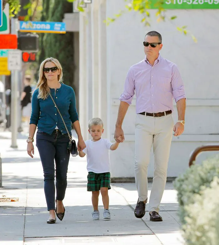 Reese Witherspoon Jim Toth son Tennessee