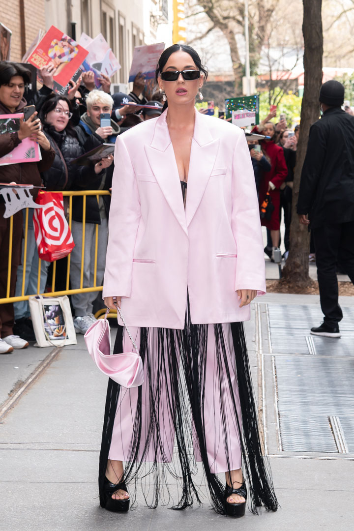Katy Perry pink suit 'The View'