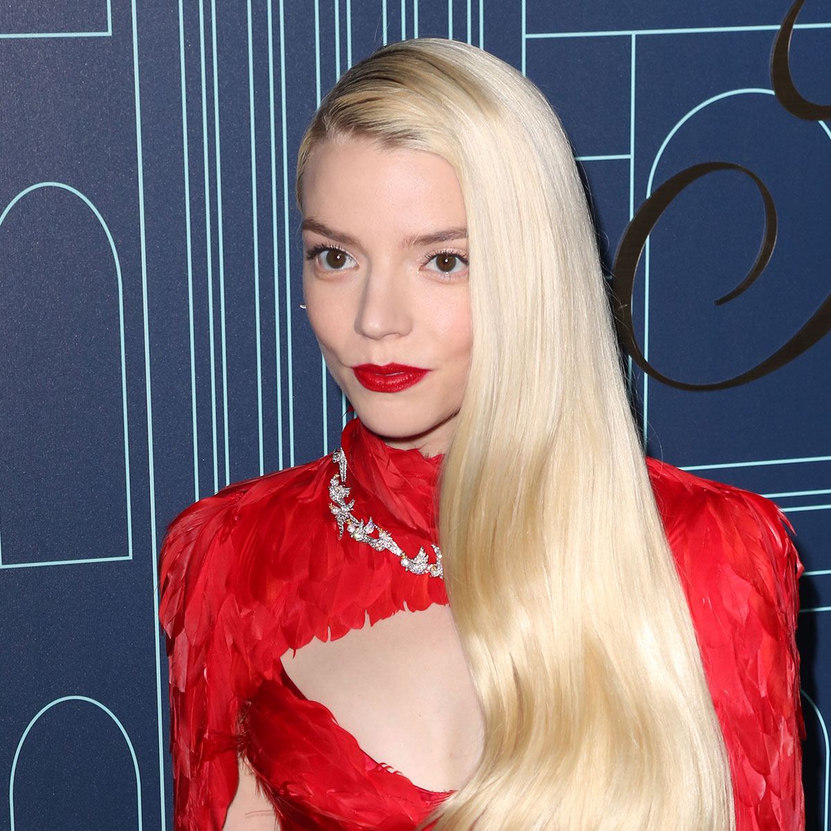 Anya Taylor-Joy Takes Flight In Red Feathered Dilara Fındıkoğlu Dress With  A Chest Cutout For Tiffany & Co.'s Flagship Reopening Event - SHEfinds