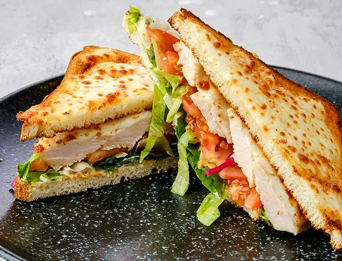 BLT sandwich with grilled chicken