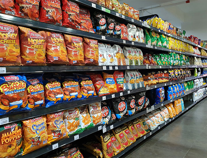 Chip aisle of grocery store