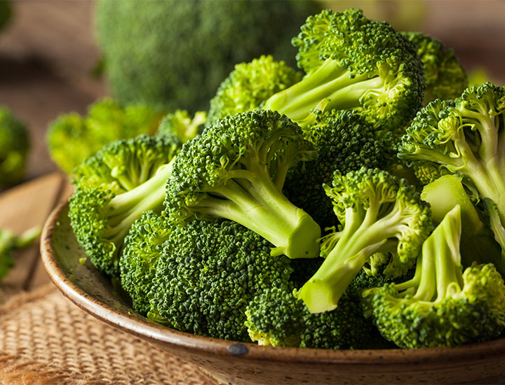 Fresh broccoli in a bowl
