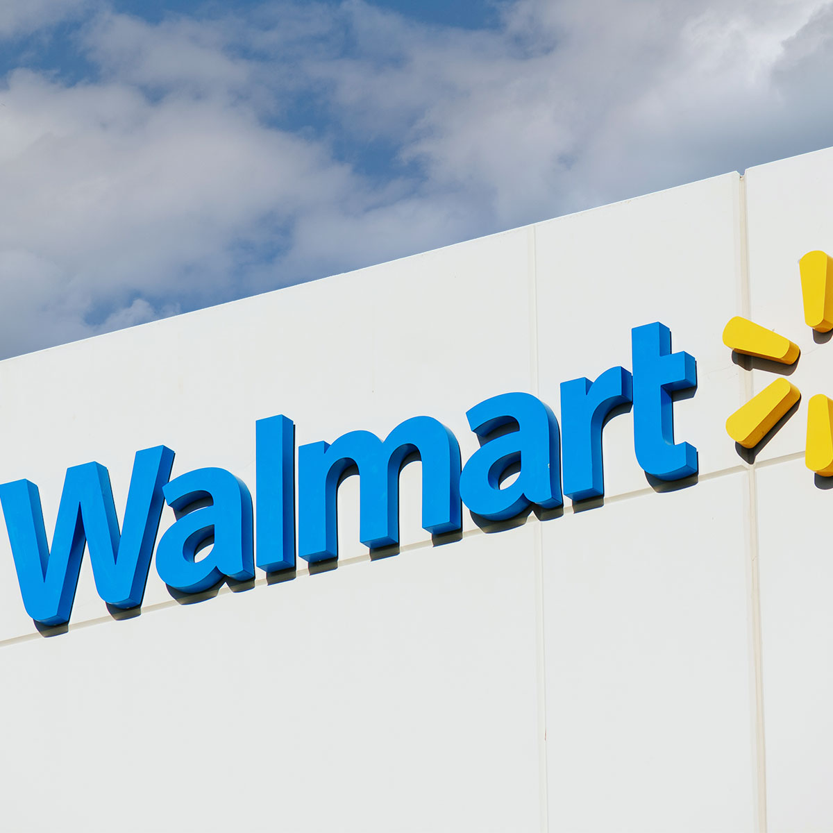 walmart store logo supercenter outside