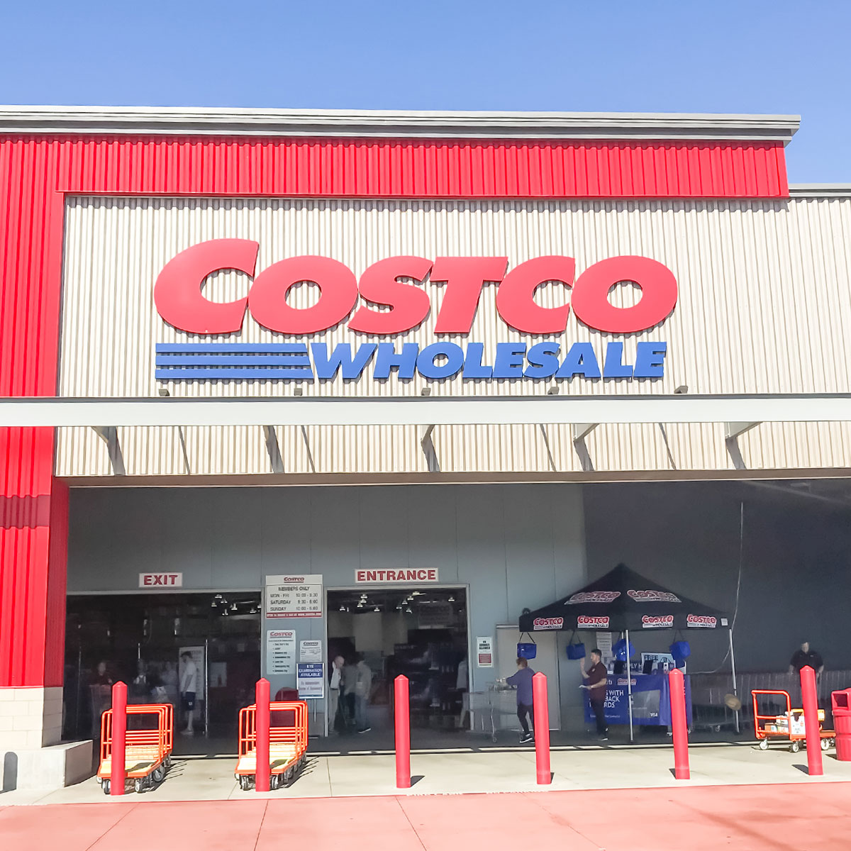 I would rate the sushi 2 out of 10 : r/Costco