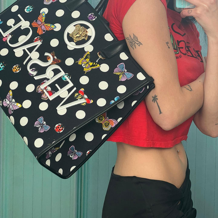 Dua Lipa Instagram selfie Versace tote