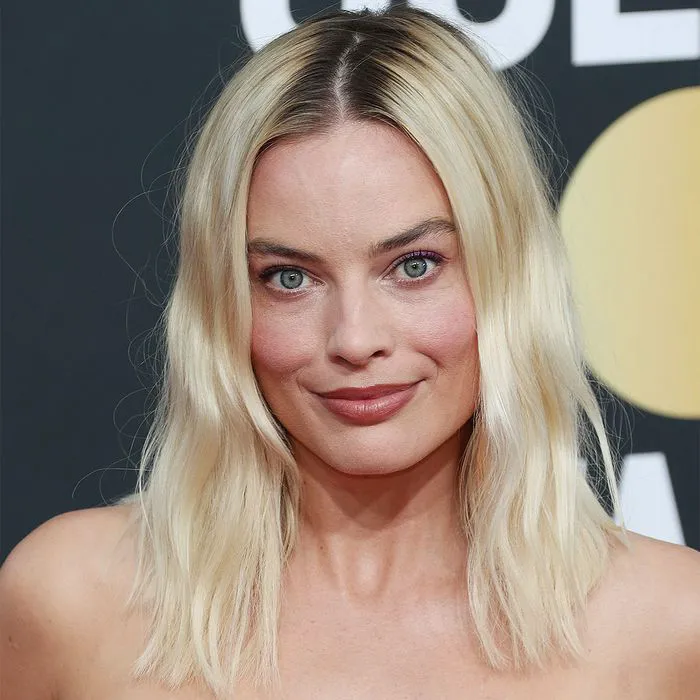 Margot Robbie s Hair Evolution From Brunette To Barbie Blo Margot Robbie s Hair Evolution From Brunette To Barbie Blo