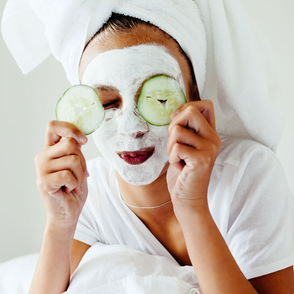 4 Skin-Tightening Face Masks Dermatologists Swear By For Instant Younger Looking Skin photo