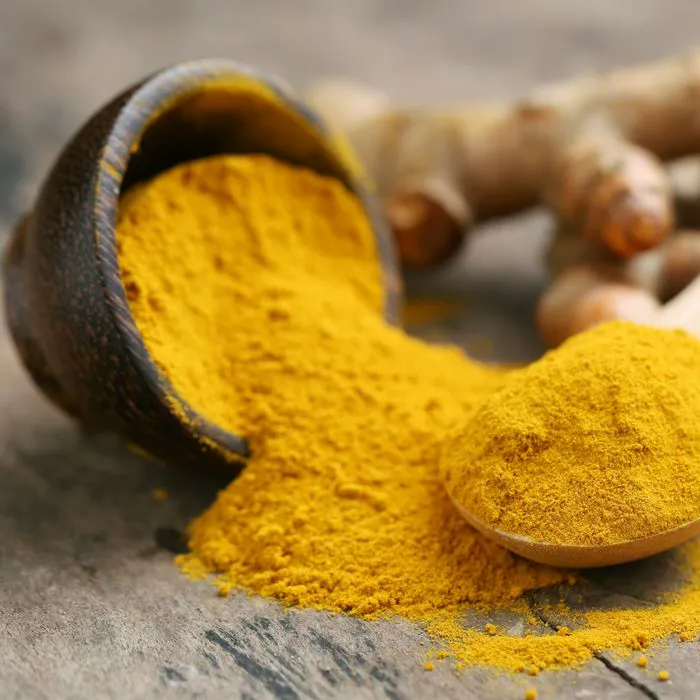 turmeric roots and powder