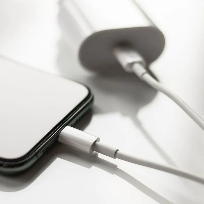 iphone-plugged-into-fast-charger
