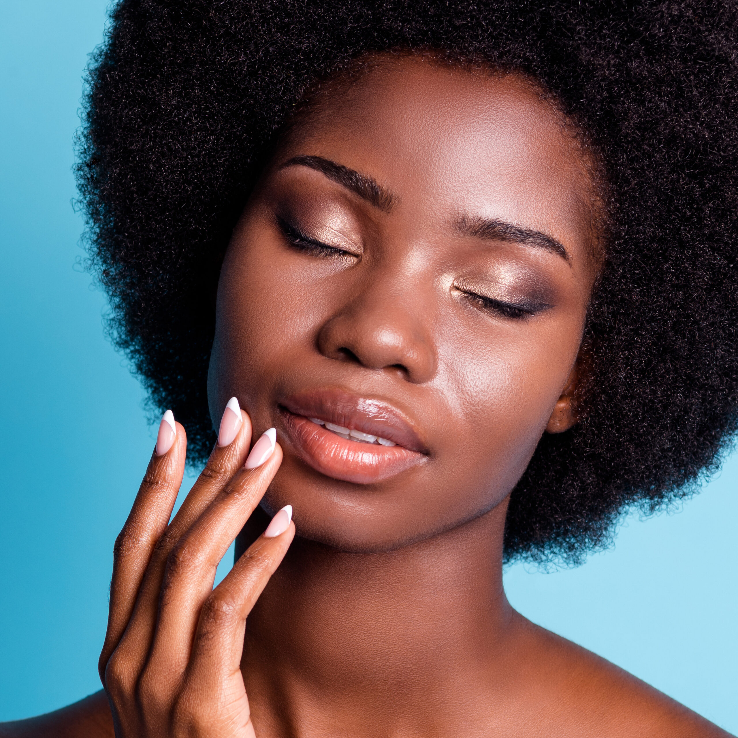 3 Super Affordable Eye Creams Celebrities Swear By For YoungerLooking