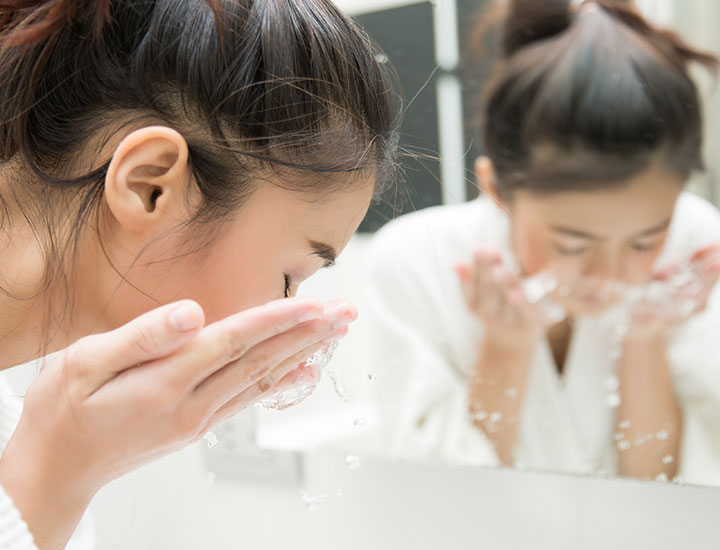 washing-face