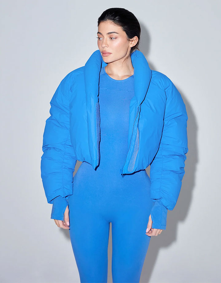 即完売　KHY カイ Kylie Jenner puffer jacket