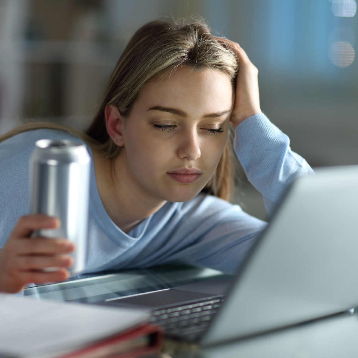 girl drinking caffeine