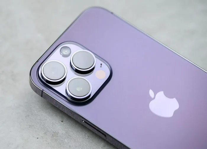 purple-iphone