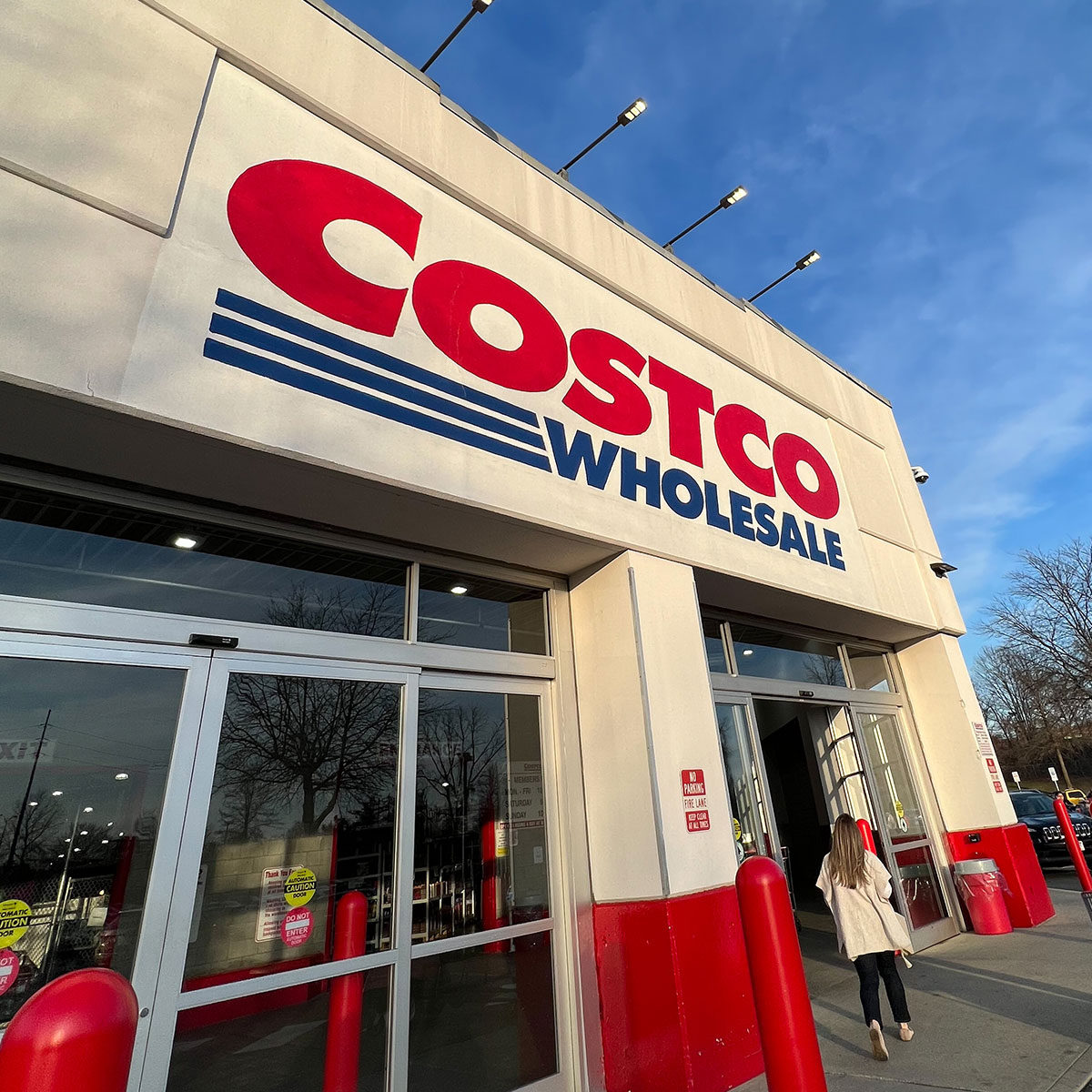 costco storefront